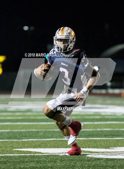 Thumbnail 2 in RGVCA All-Star Football Game (East vs. West) photogallery.
