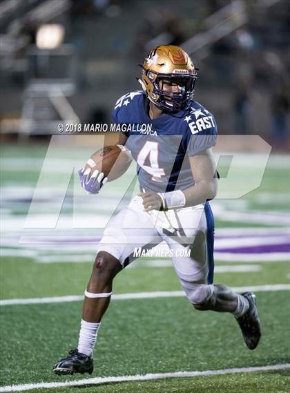 Thumbnail 1 in RGVCA All-Star Football Game (East vs. West) photogallery.
