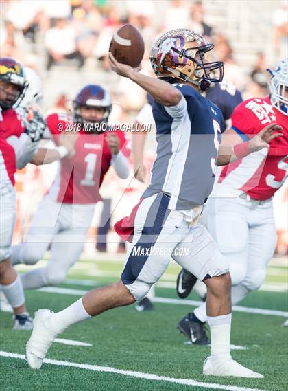 Thumbnail 1 in RGVCA All-Star Football Game (East vs. West) photogallery.