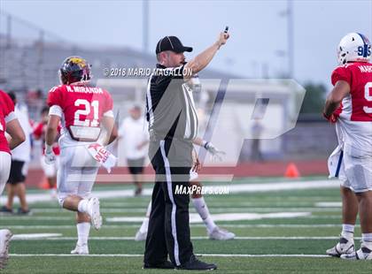 Thumbnail 3 in RGVCA All-Star Football Game (East vs. West) photogallery.