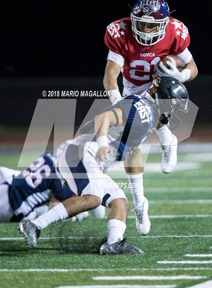 Thumbnail 3 in RGVCA All-Star Football Game (East vs. West) photogallery.