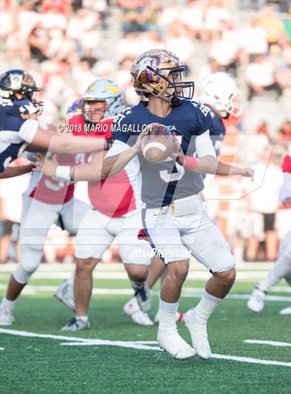 Thumbnail 2 in RGVCA All-Star Football Game (East vs. West) photogallery.