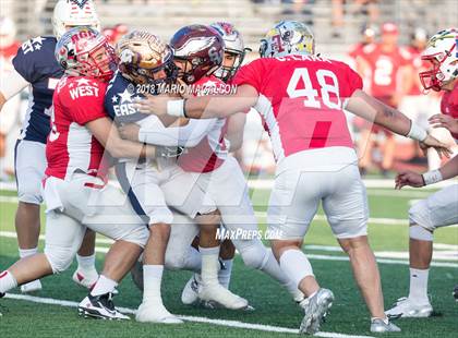 Thumbnail 1 in RGVCA All-Star Football Game (East vs. West) photogallery.