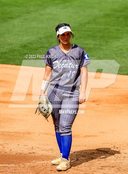 Thumbnail 2 in Decatur @ Liberty (UIL 4A Softball Semifinal) photogallery.