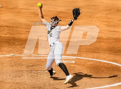 Thumbnail 1 in Decatur @ Liberty (UIL 4A Softball Semifinal) photogallery.