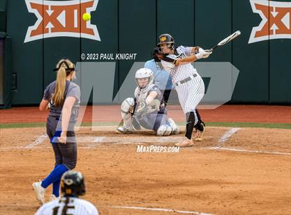 Thumbnail 2 in Decatur @ Liberty (UIL 4A Softball Semifinal) photogallery.