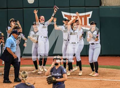 Thumbnail 3 in Decatur @ Liberty (UIL 4A Softball Semifinal) photogallery.