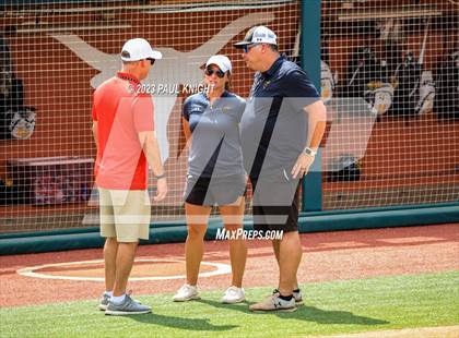 Thumbnail 3 in Decatur @ Liberty (UIL 4A Softball Semifinal) photogallery.