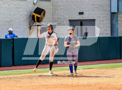 Thumbnail 3 in Decatur @ Liberty (UIL 4A Softball Semifinal) photogallery.