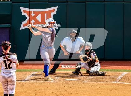 Thumbnail 2 in Decatur @ Liberty (UIL 4A Softball Semifinal) photogallery.