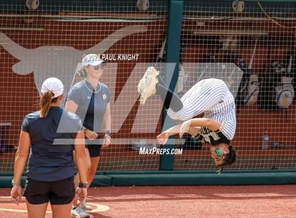 Thumbnail 2 in Decatur @ Liberty (UIL 4A Softball Semifinal) photogallery.