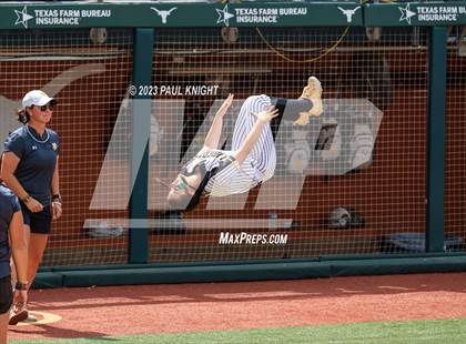 Thumbnail 1 in Decatur @ Liberty (UIL 4A Softball Semifinal) photogallery.