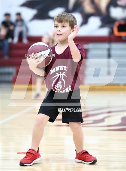 Thumbnail 1 in Nocona @ Poolville photogallery.