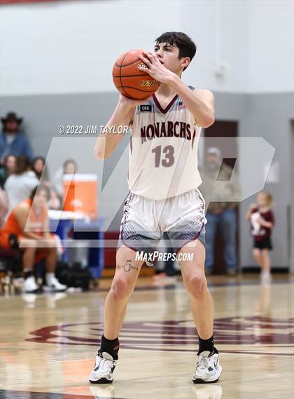 Thumbnail 1 in Nocona @ Poolville photogallery.
