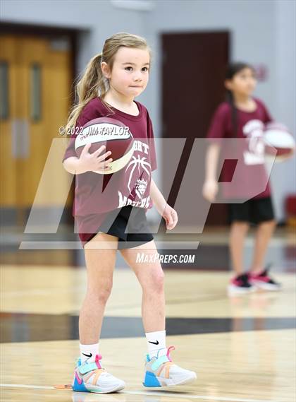 Thumbnail 1 in Nocona @ Poolville photogallery.