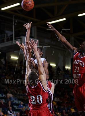 Thumbnail 2 in Jamesville-DeWitt vs East Hampton (NYSPHSAA Class A Final) photogallery.