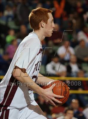 Thumbnail 1 in Jamesville-DeWitt vs East Hampton (NYSPHSAA Class A Final) photogallery.