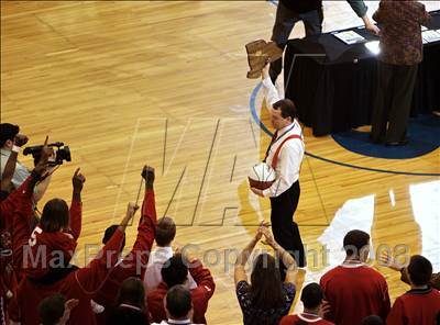 Thumbnail 1 in Jamesville-DeWitt vs East Hampton (NYSPHSAA Class A Final) photogallery.