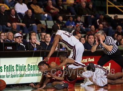 Thumbnail 2 in Jamesville-DeWitt vs East Hampton (NYSPHSAA Class A Final) photogallery.
