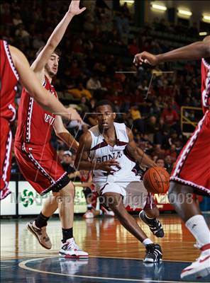 Thumbnail 1 in Jamesville-DeWitt vs East Hampton (NYSPHSAA Class A Final) photogallery.