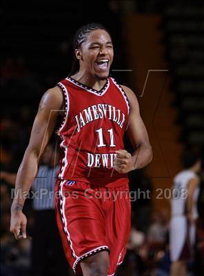 Thumbnail 3 in Jamesville-DeWitt vs East Hampton (NYSPHSAA Class A Final) photogallery.