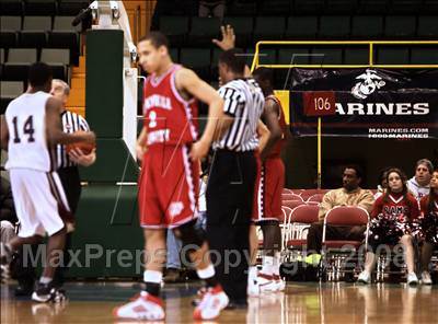 Thumbnail 2 in Jamesville-DeWitt vs East Hampton (NYSPHSAA Class A Final) photogallery.