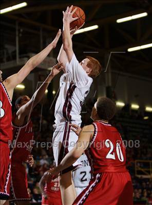 Thumbnail 2 in Jamesville-DeWitt vs East Hampton (NYSPHSAA Class A Final) photogallery.