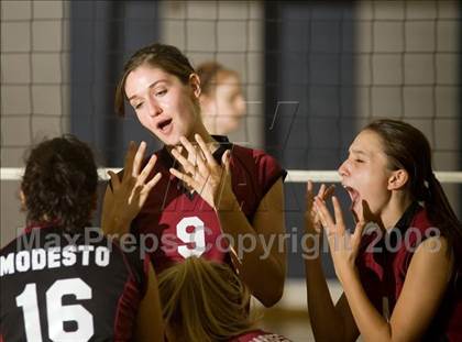 Thumbnail 1 in Modesto @ Downey photogallery.