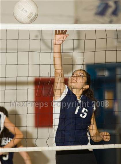 Thumbnail 2 in Modesto @ Downey photogallery.