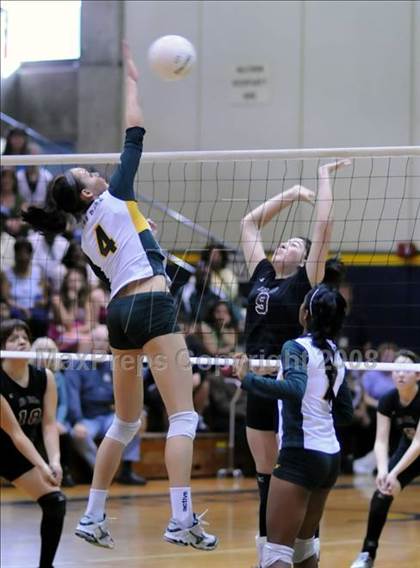 Thumbnail 1 in Bishop Conaty-Loretto vs. Notre Dame (CIF SS D4-A Final) photogallery.