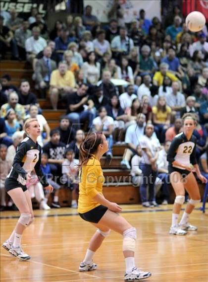 Thumbnail 2 in Bishop Conaty-Loretto vs. Notre Dame (CIF SS D4-A Final) photogallery.