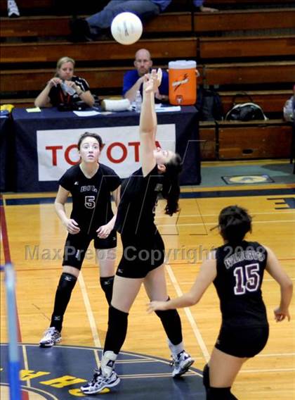 Thumbnail 3 in Bishop Conaty-Loretto vs. Notre Dame (CIF SS D4-A Final) photogallery.