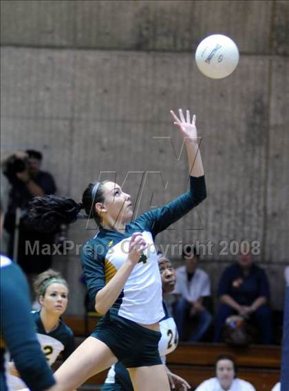 Thumbnail 3 in Bishop Conaty-Loretto vs. Notre Dame (CIF SS D4-A Final) photogallery.