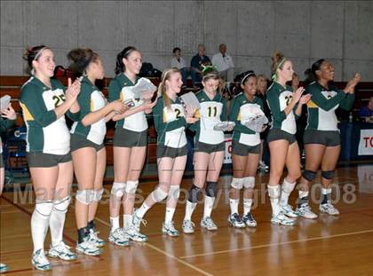 Thumbnail 2 in Bishop Conaty-Loretto vs. Notre Dame (CIF SS D4-A Final) photogallery.
