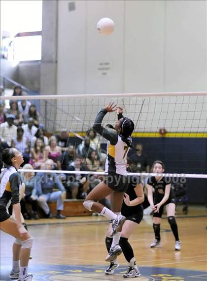 Thumbnail 3 in Bishop Conaty-Loretto vs. Notre Dame (CIF SS D4-A Final) photogallery.