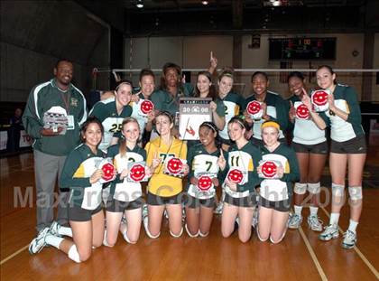 Thumbnail 3 in Bishop Conaty-Loretto vs. Notre Dame (CIF SS D4-A Final) photogallery.