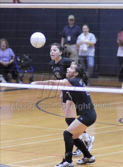 Thumbnail 2 in Bishop Conaty-Loretto vs. Notre Dame (CIF SS D4-A Final) photogallery.