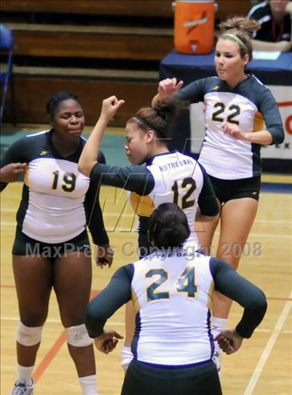 Thumbnail 3 in Bishop Conaty-Loretto vs. Notre Dame (CIF SS D4-A Final) photogallery.