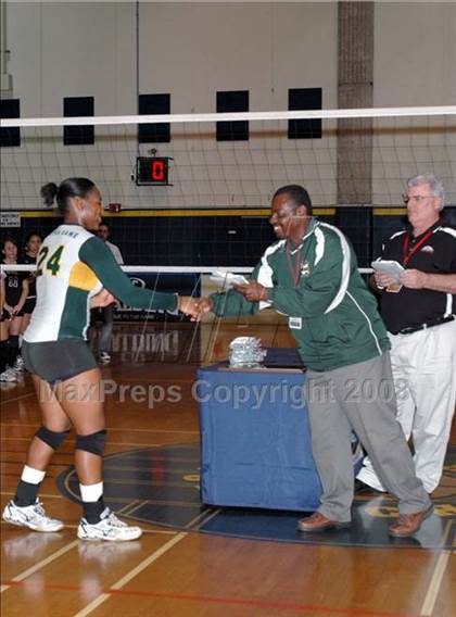Thumbnail 2 in Bishop Conaty-Loretto vs. Notre Dame (CIF SS D4-A Final) photogallery.