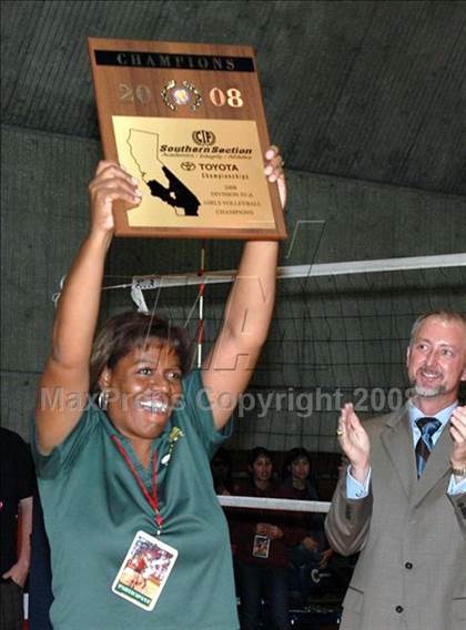 Thumbnail 3 in Bishop Conaty-Loretto vs. Notre Dame (CIF SS D4-A Final) photogallery.