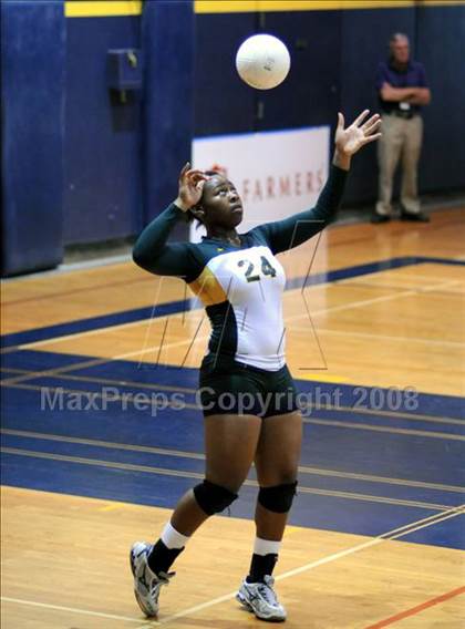 Thumbnail 1 in Bishop Conaty-Loretto vs. Notre Dame (CIF SS D4-A Final) photogallery.