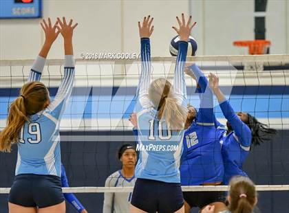 Thumbnail 3 in Connally @ China Spring photogallery.