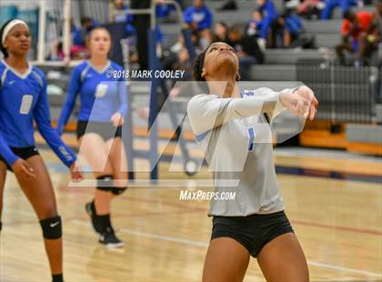 Thumbnail 3 in Connally @ China Spring photogallery.