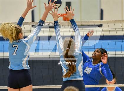 Thumbnail 1 in Connally @ China Spring photogallery.