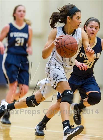 Thumbnail 2 in Clark vs. O'Connor photogallery.