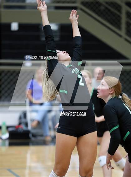 Thumbnail 1 in Caddo Mills vs. Prairiland  photogallery.