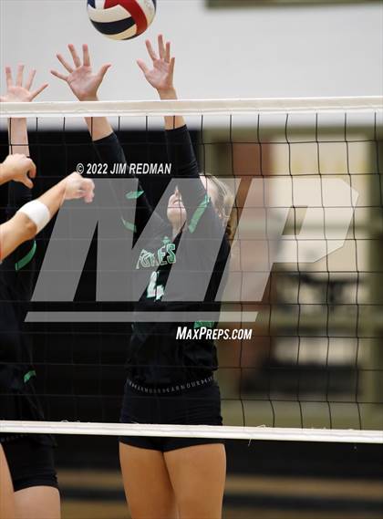 Thumbnail 3 in Caddo Mills vs. Prairiland  photogallery.
