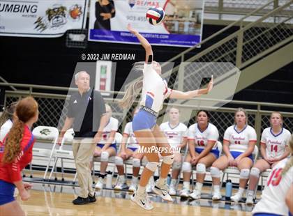Thumbnail 3 in Caddo Mills vs. Prairiland  photogallery.