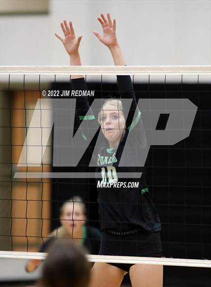 Thumbnail 1 in Caddo Mills vs. Prairiland  photogallery.