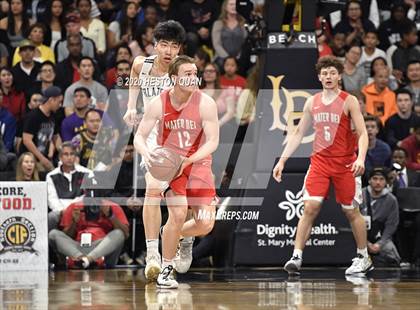 Thumbnail 3 in Sierra Canyon vs. Mater Dei (CIF-SS Open Division Final) photogallery.